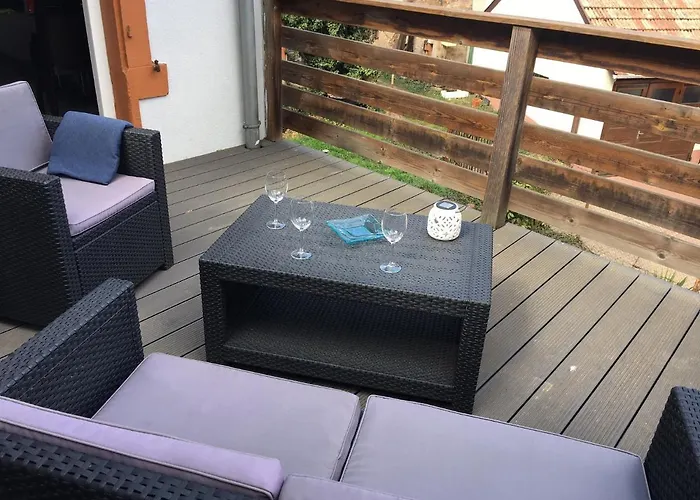 Meuble Tout Confort, Avec Terrasse
